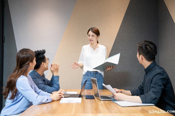 企业运用自动聊天机器人软件好吗