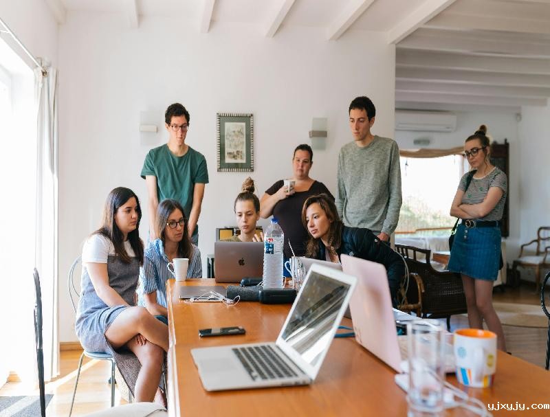 打造个性化用户体验：网站客服软件定制化开发