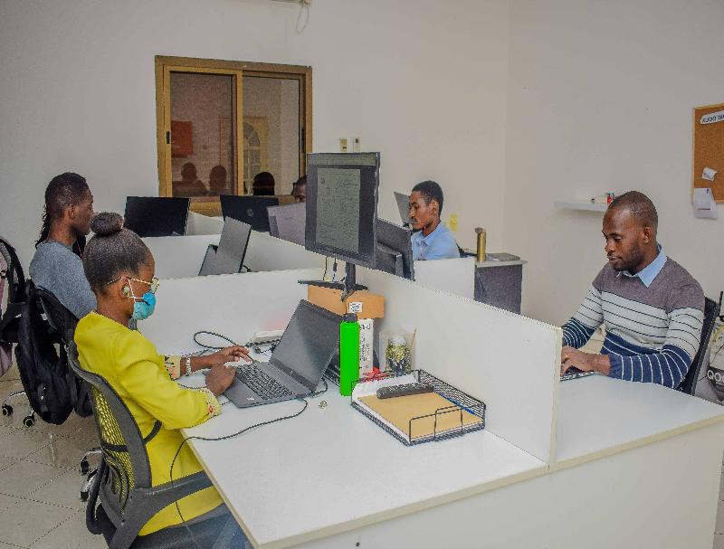 400电话系统智能排队功能：动态分配来电资源，缓解高峰时段拥堵